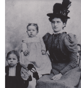 photo of Heckel sisters